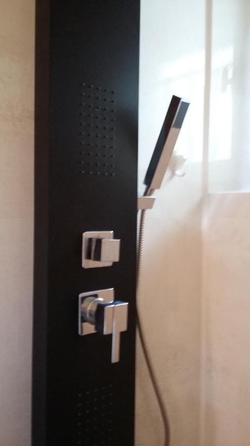 Chambre D'Hotes De La Roche Tremblante Huelgoat Kültér fotó