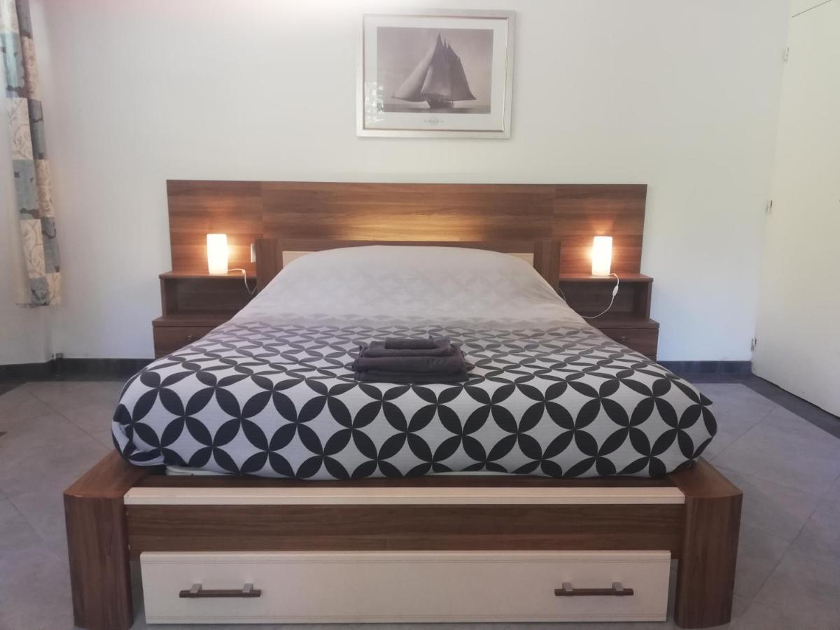 Chambre D'Hotes De La Roche Tremblante Huelgoat Kültér fotó