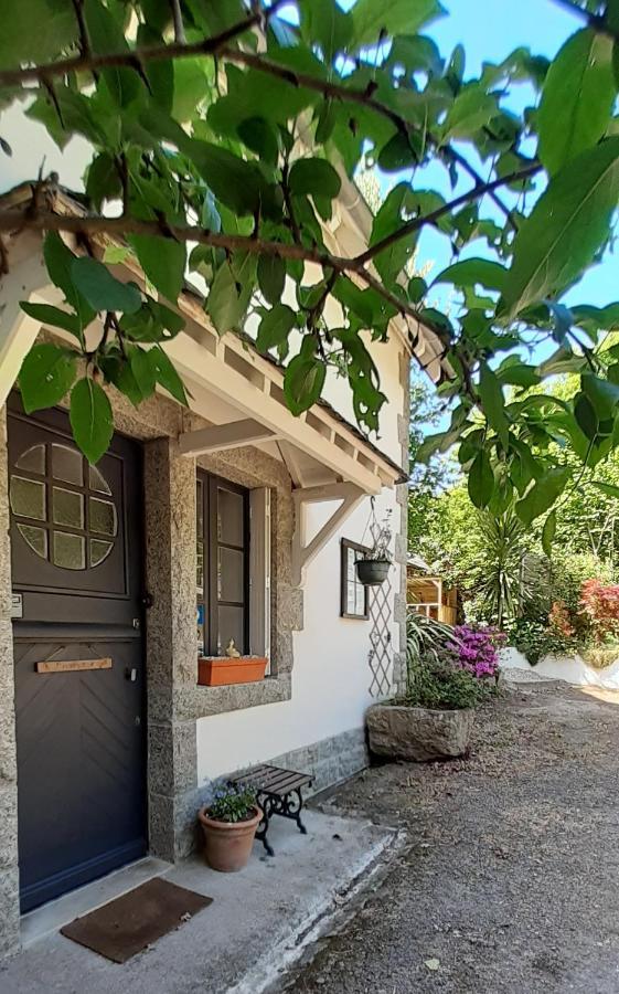 Chambre D'Hotes De La Roche Tremblante Huelgoat Kültér fotó